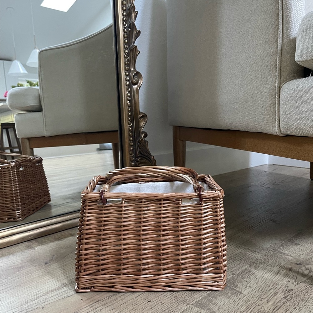 Wicker handbag / basket purse